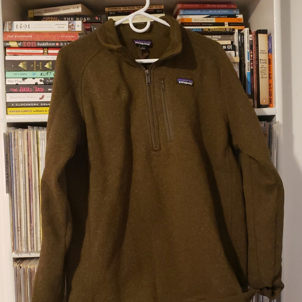 Patagonia quarter zip sweatshirt